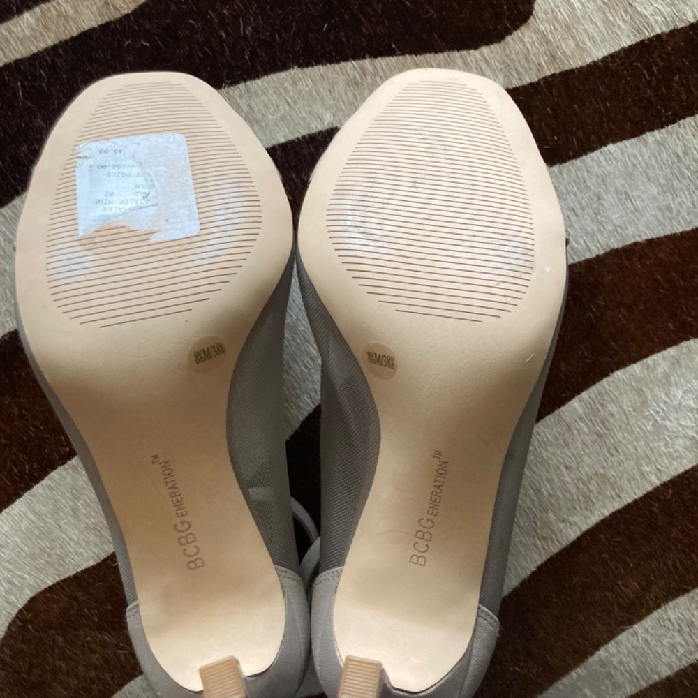 New  BCBG Mary Jane mesh heel sandles - Picture 5 of 7